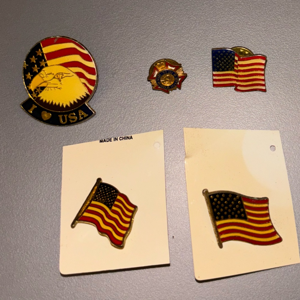 USA Brooch Bundle Vintage